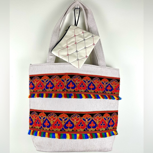 Boho Tote Bag, Extra Large Carryall, Ethnic Embroidered, New, Hippie, Red, XL - Picture 3 of 13